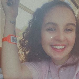 Meet your Posher, Whisper